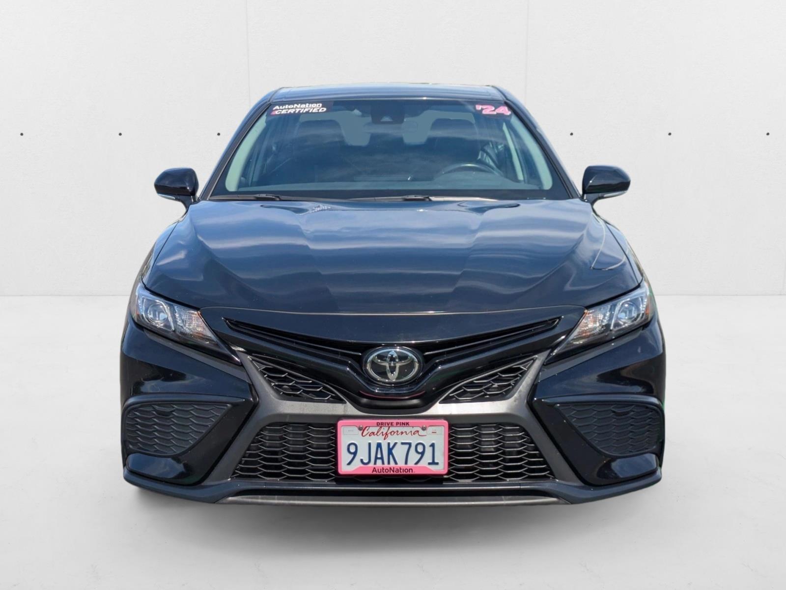 2024 Toyota Camry SE photo 2