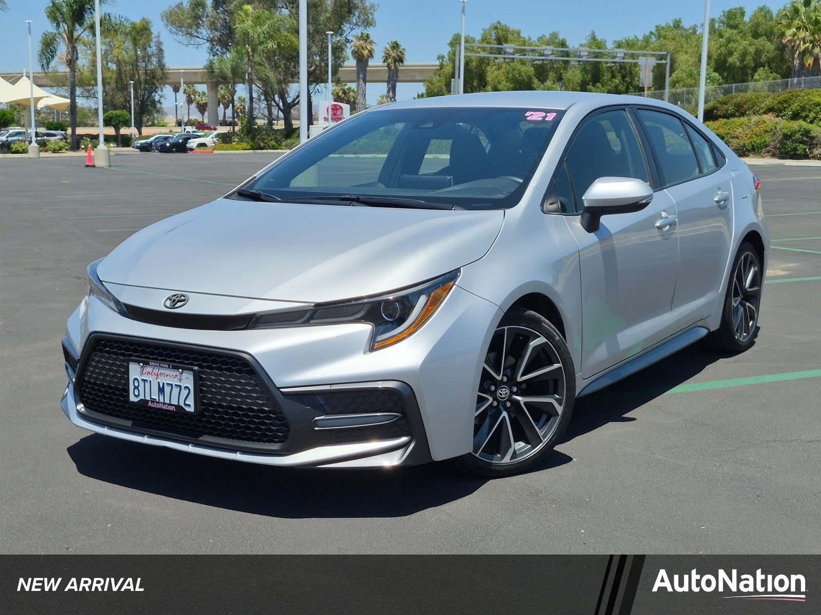 2021 Toyota Corolla SE CVT's photo