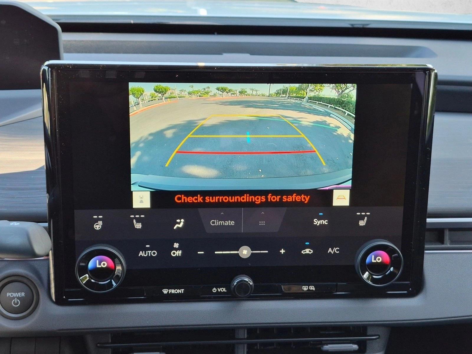 2026 Toyota C-HR SE - Photo 13
