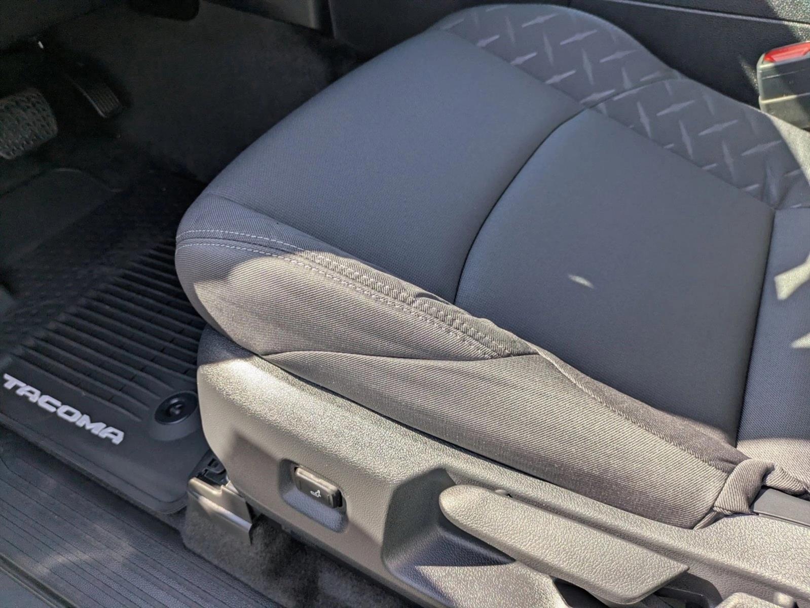 2025 Toyota Tacoma SR5 4x4 Double Cab Long Bed photo 4