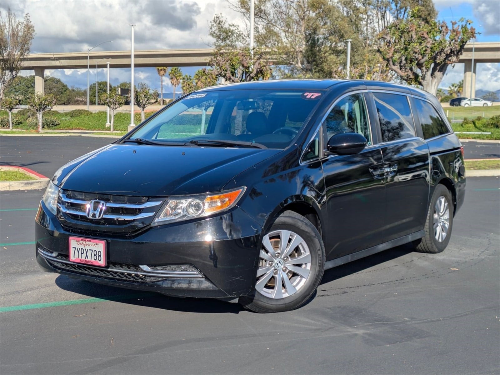 2017 Honda Odyssey EX-L's photo