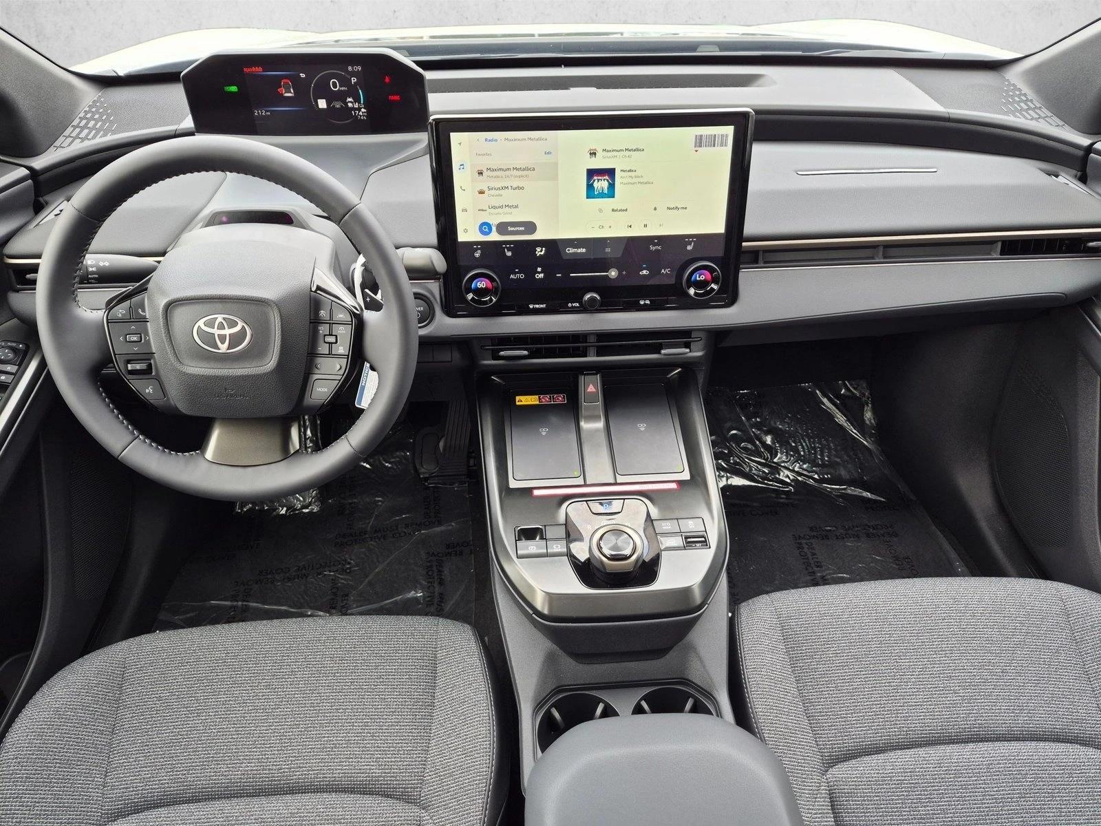 2026 Toyota bZ XLE - Photo 15