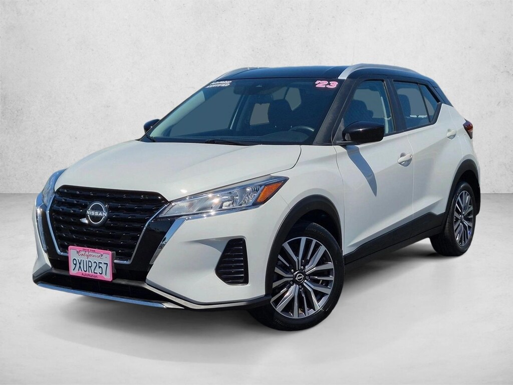 Used 2023 Nissan Kicks SV SUV