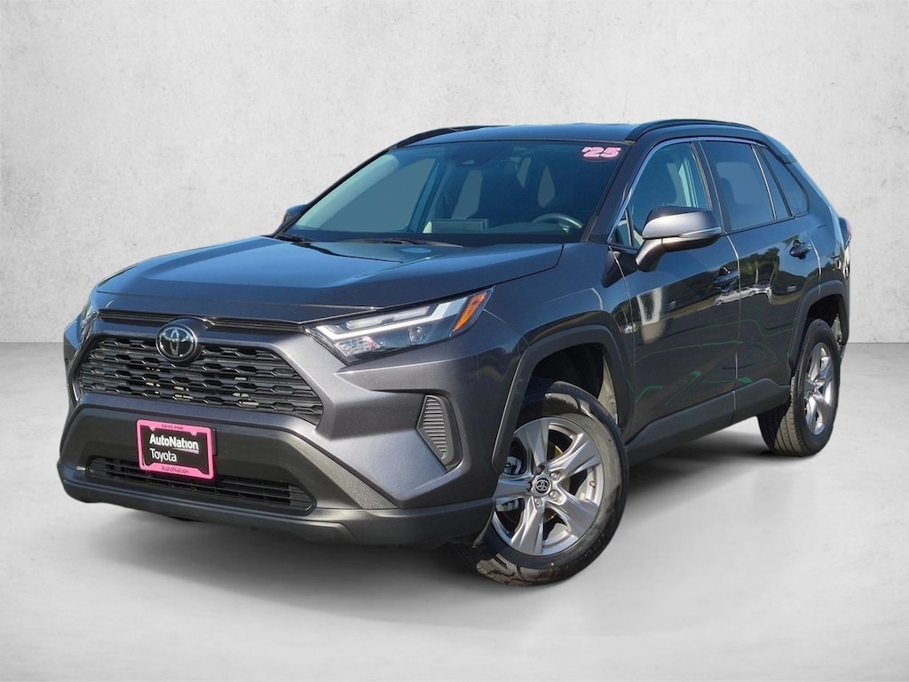 Used 2025 Toyota RAV4 XLE SUV