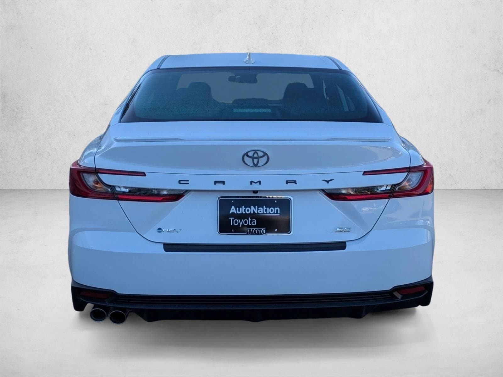 2026 Toyota Camry SE - Photo 8