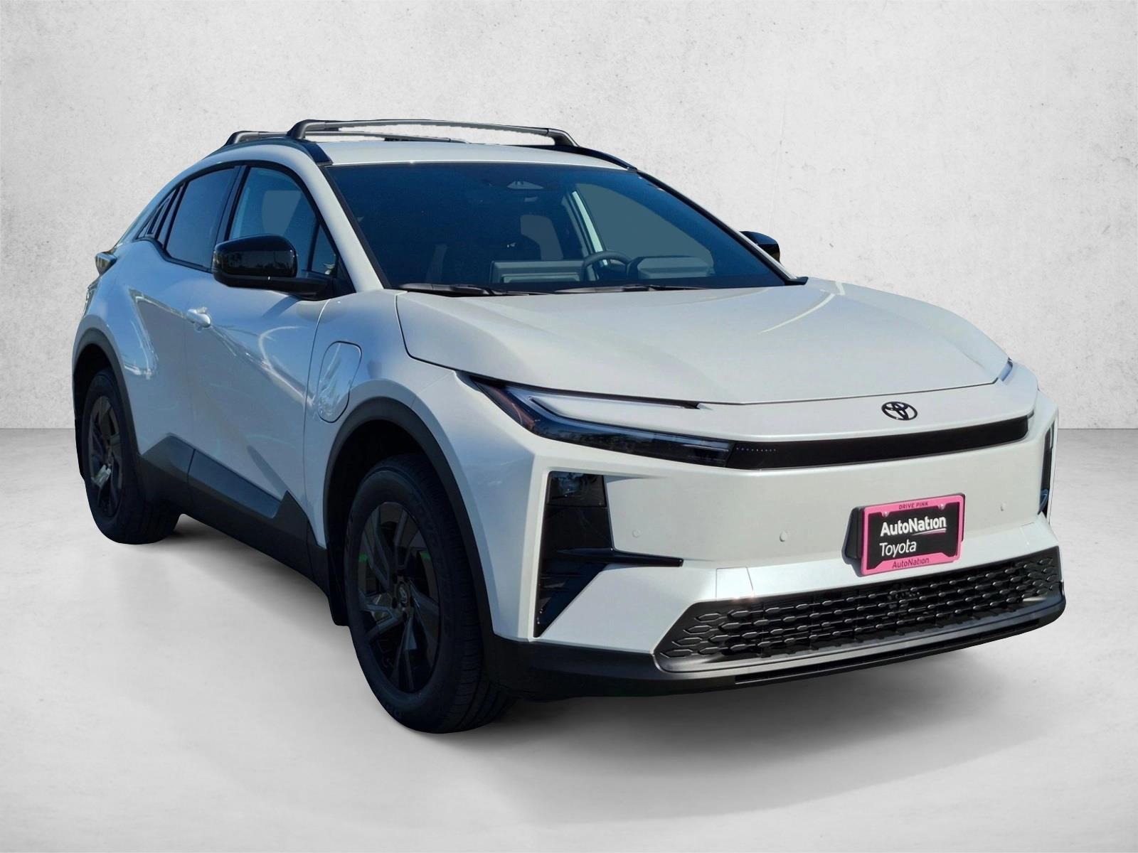 2026 Toyota C-HR SE - Photo 8