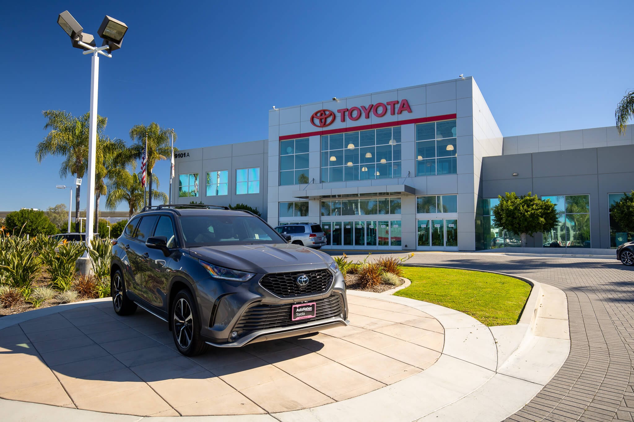 About Us | AutoNation Toyota Irvine
