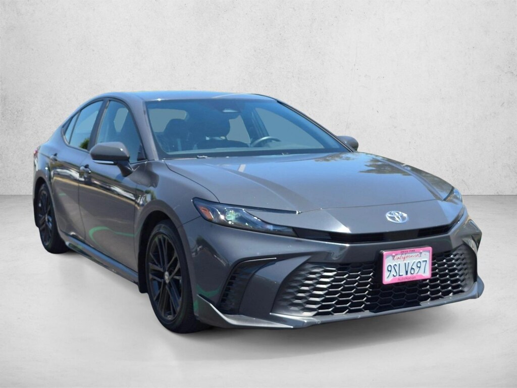 Certified 2025 Toyota Camry SE Sedan