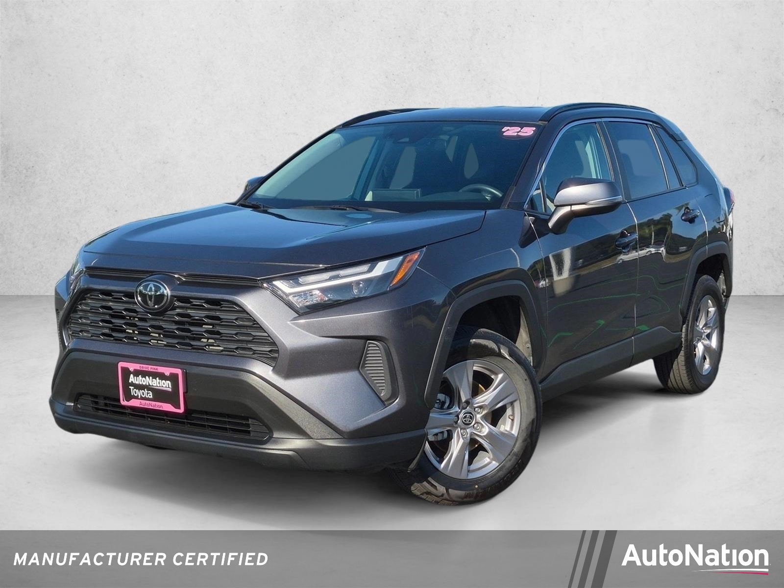 2025 Toyota RAV4 XLE AWD's photo
