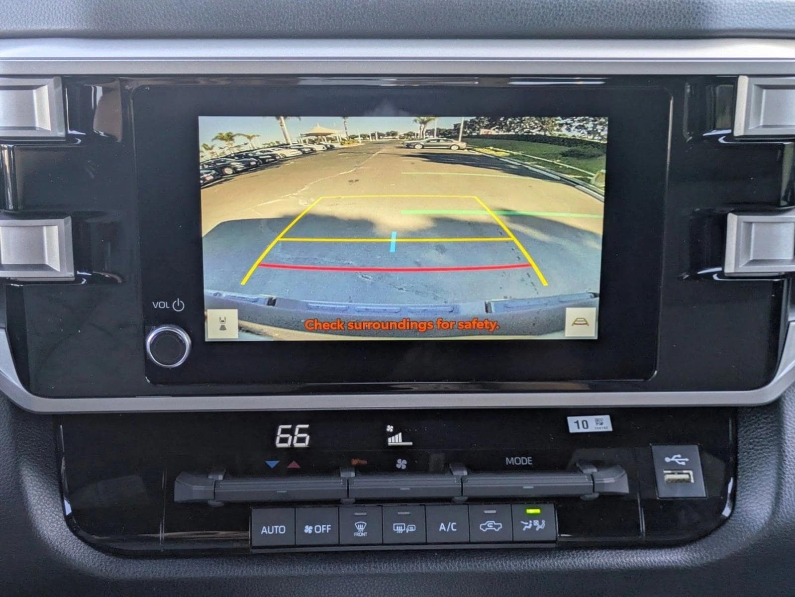 2026 Toyota Tundra SR5 - Photo 13