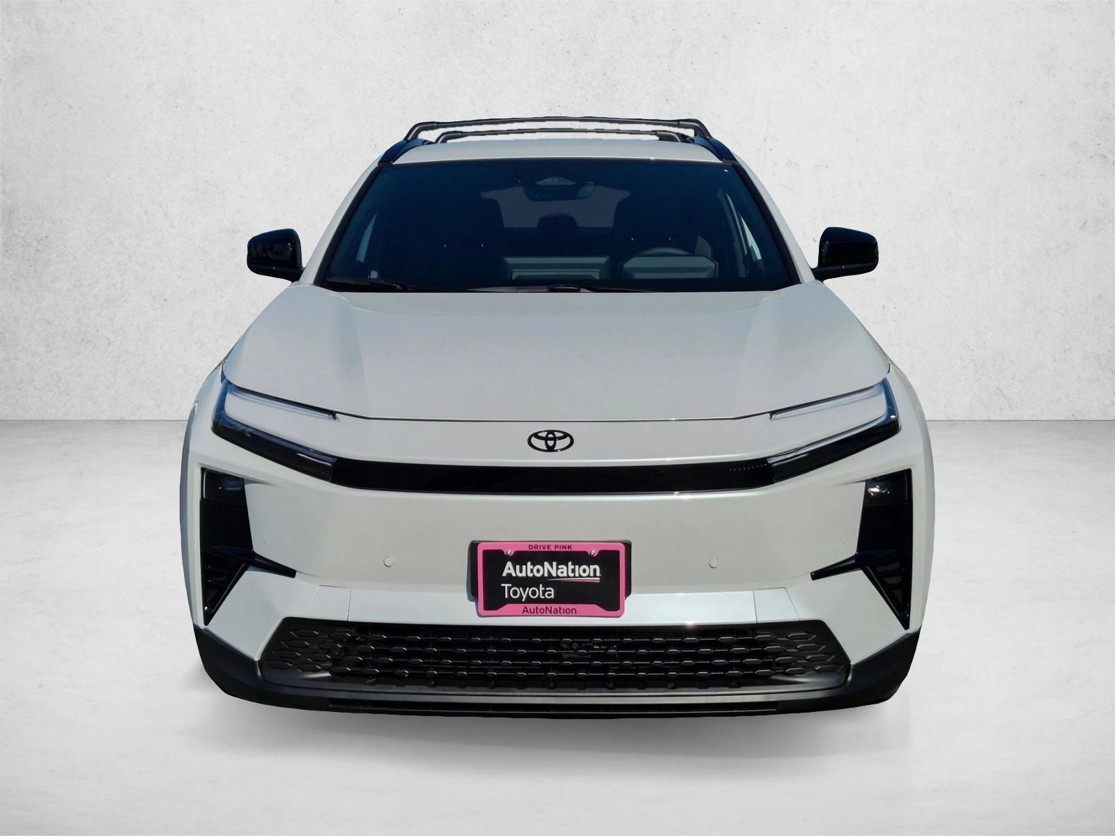 2026 Toyota C-HR SE - Photo 9
