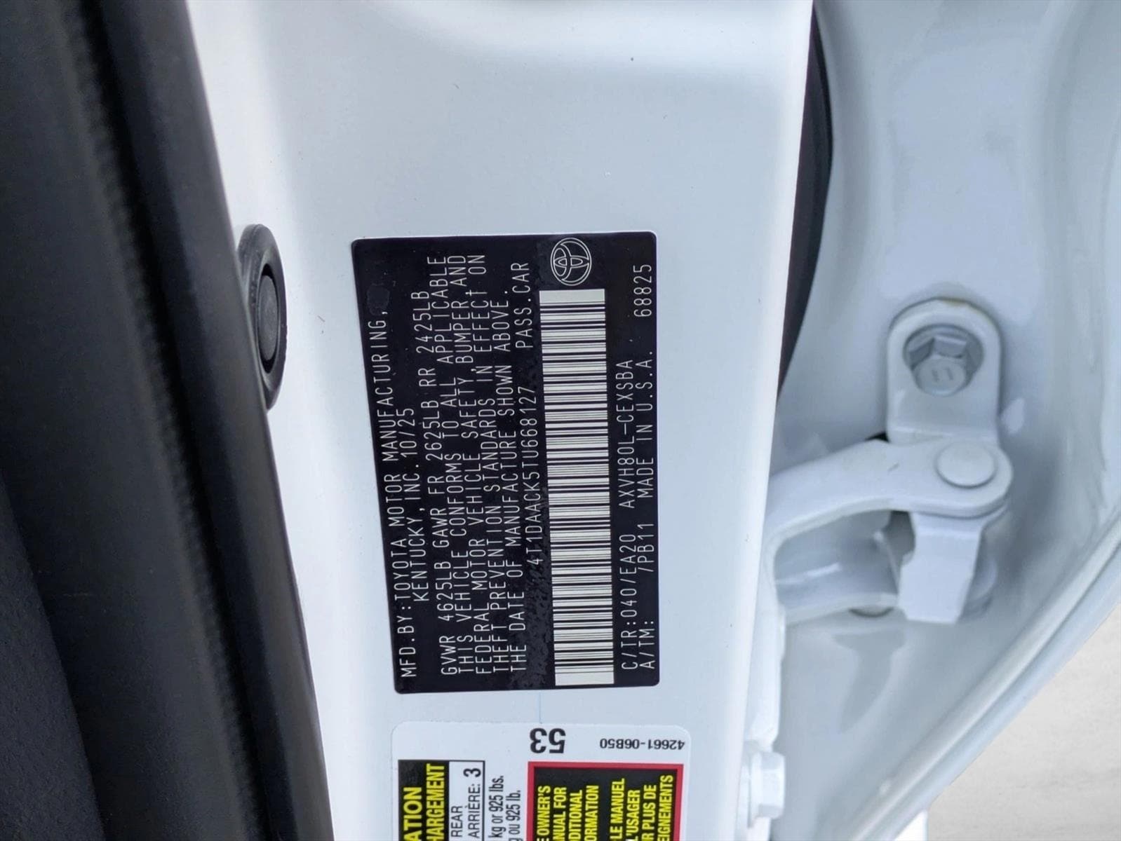 2026 Toyota Camry SE - Photo 17