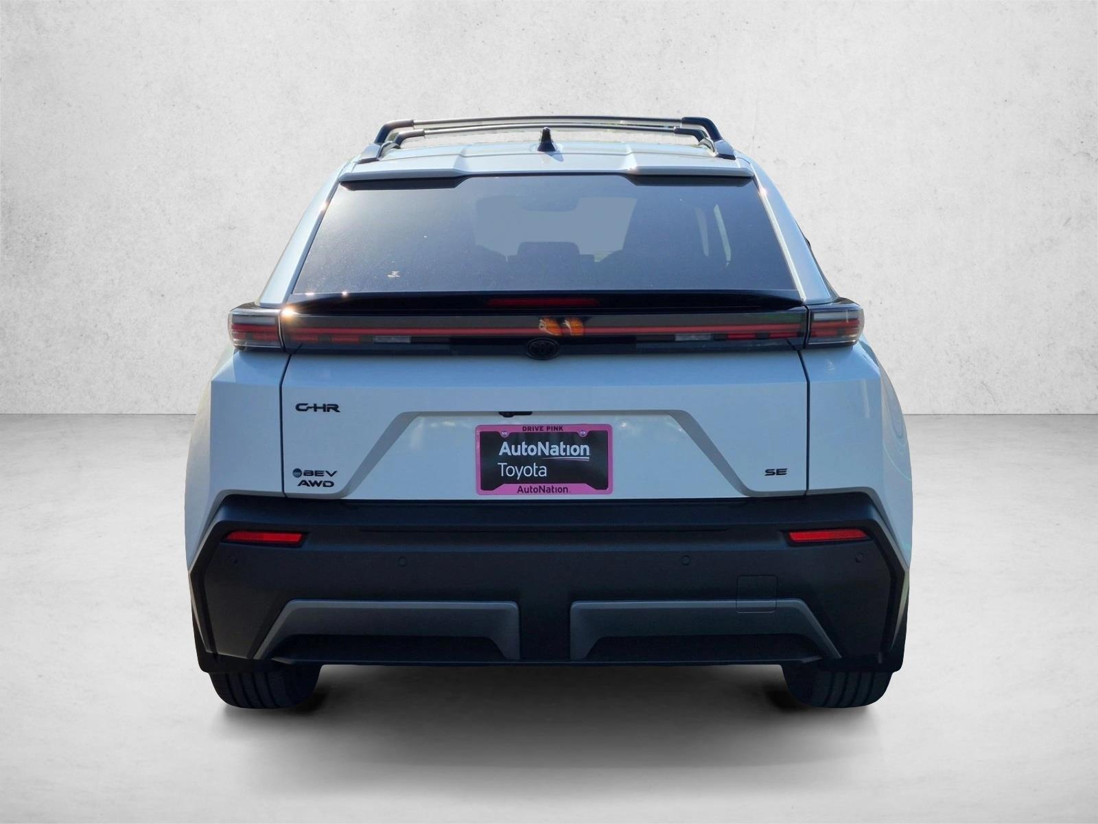 2026 Toyota C-HR SE - Photo 7