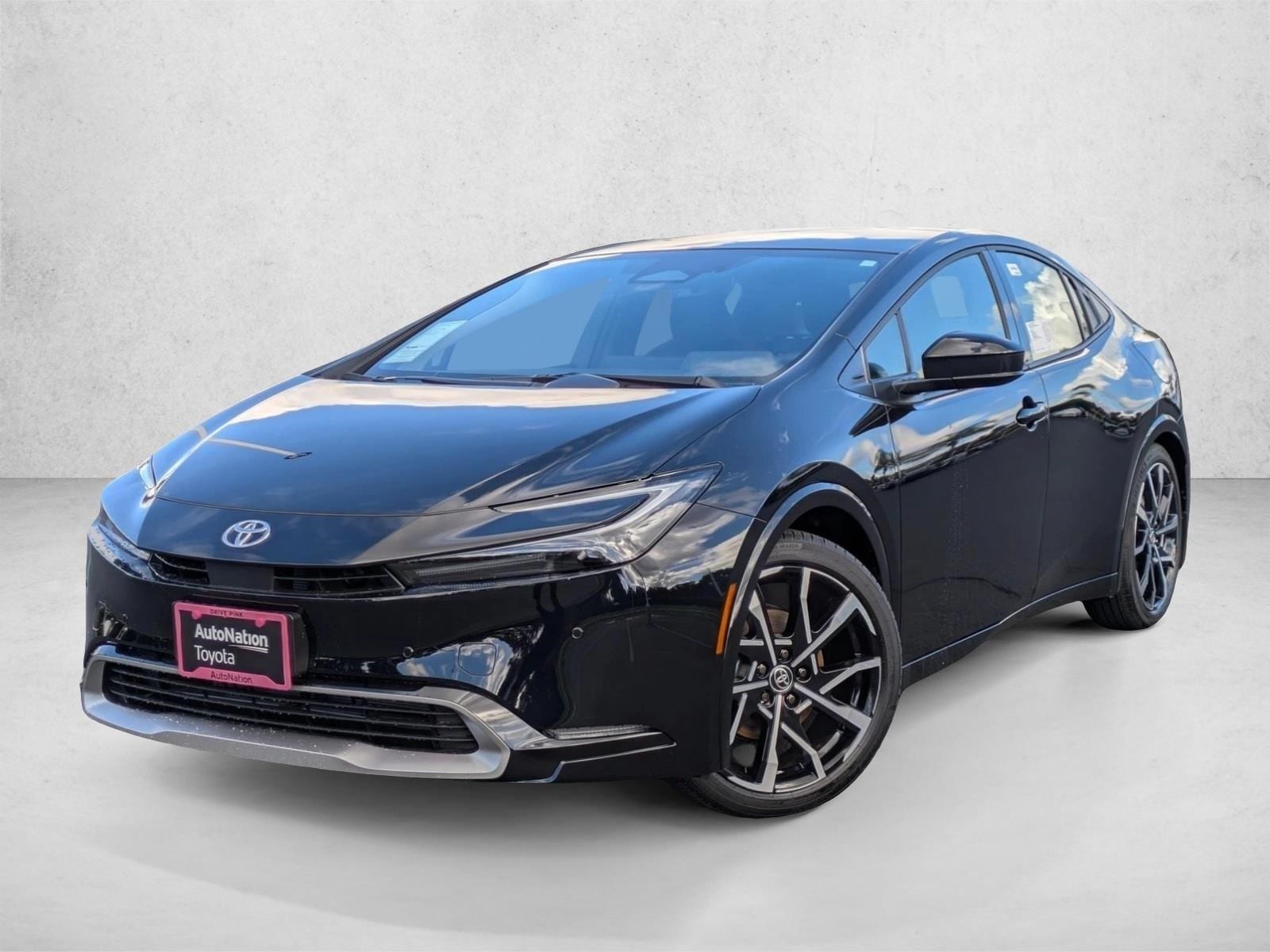 2026 Toyota Prius XSE's photo