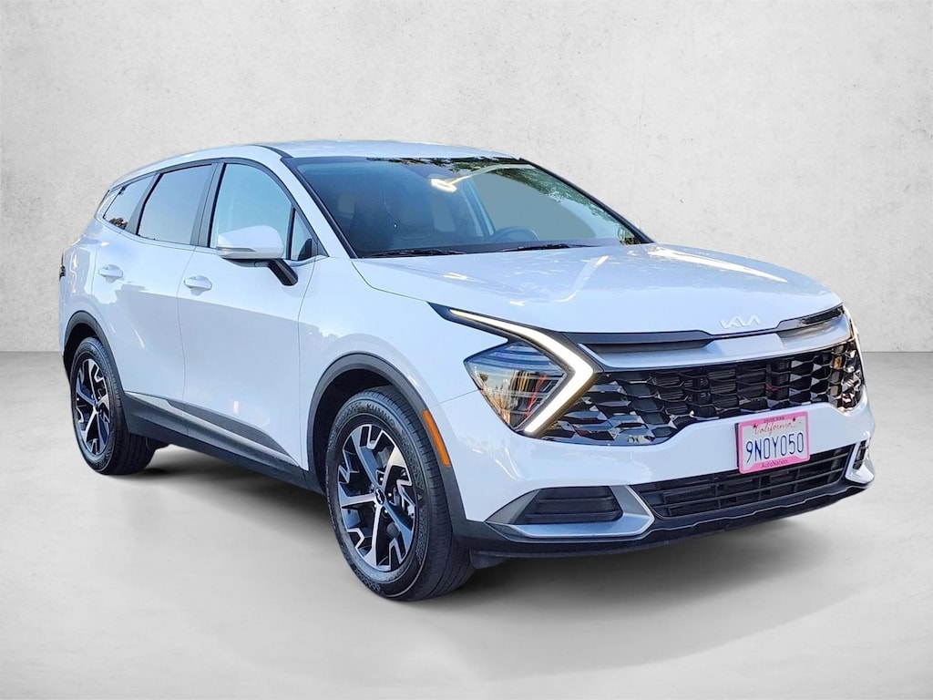 Used 2024 Kia Sportage EX SUV