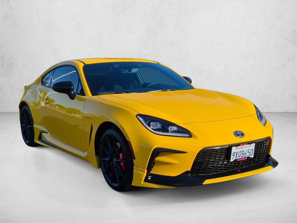 Certified 2026 Toyota GR86 Yuzu Edition Coupe