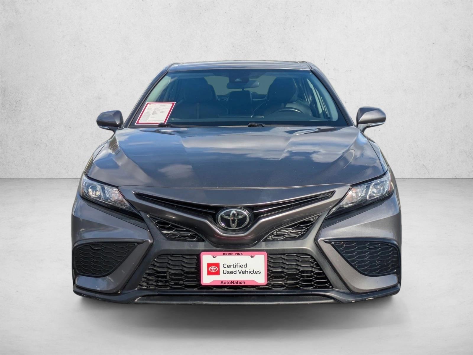 2023 Toyota Camry SE photo 2