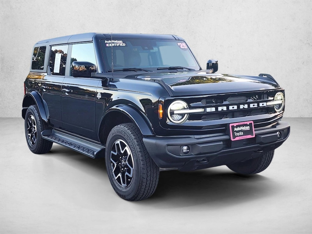Used 2025 Ford Bronco Outer Banks SUV
