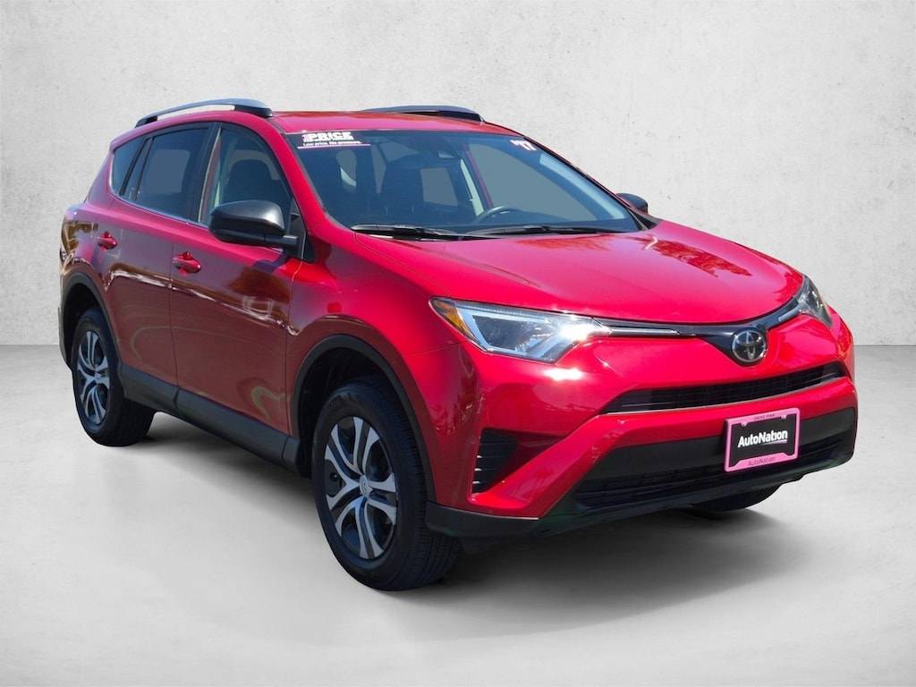 Used 2017 Toyota RAV4 LE SUV