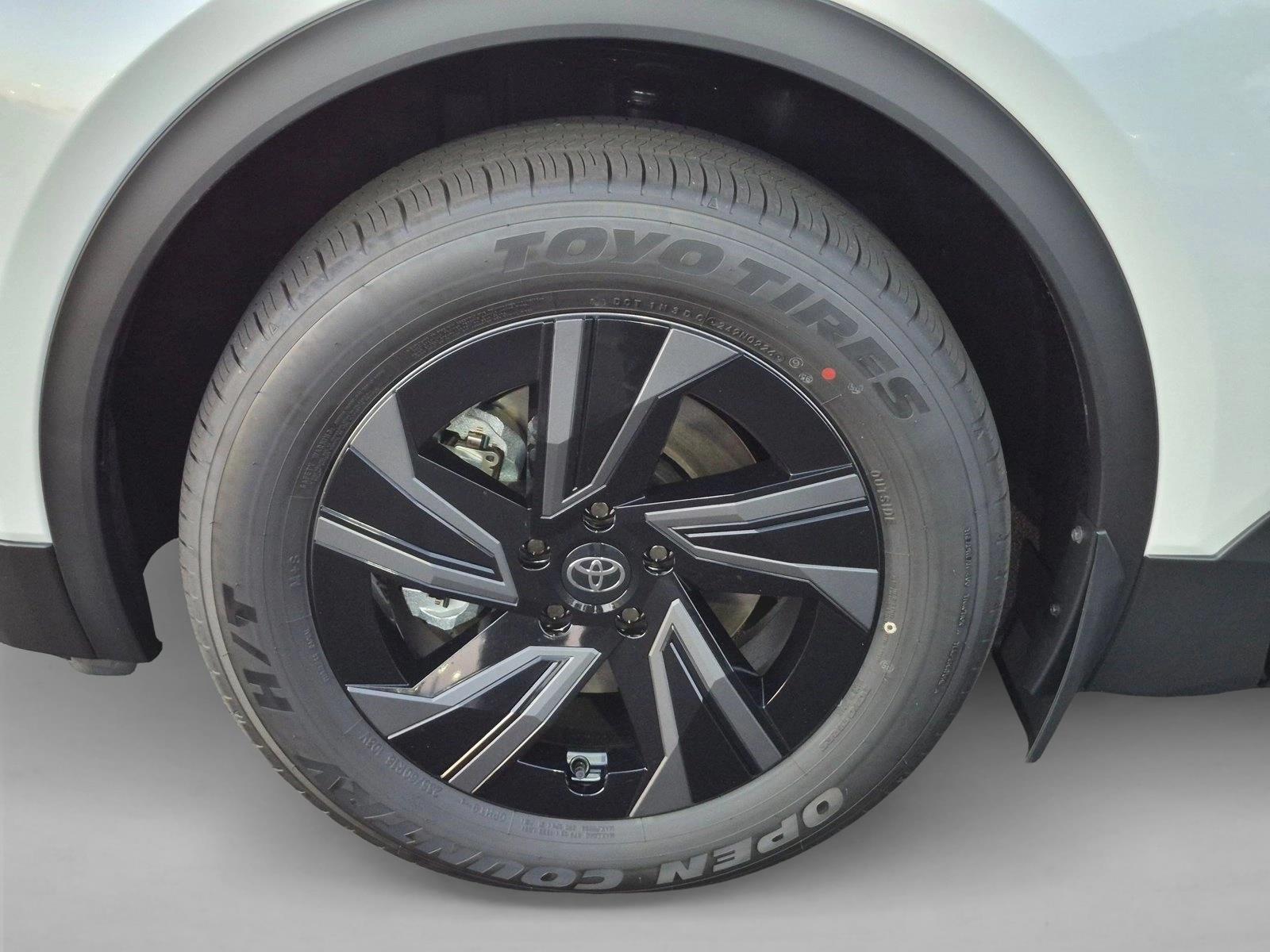 2026 Toyota C-HR SE - Photo 10