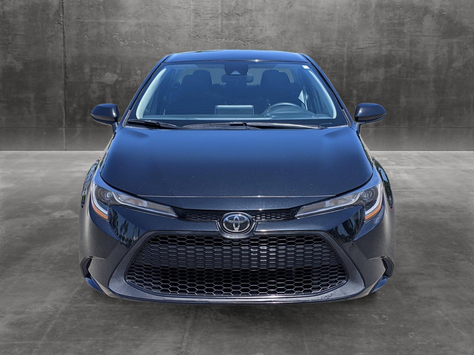 Used 2021 Toyota Corolla LE with VIN 5YFEPMAE2MP256381 for sale in Irvine, CA