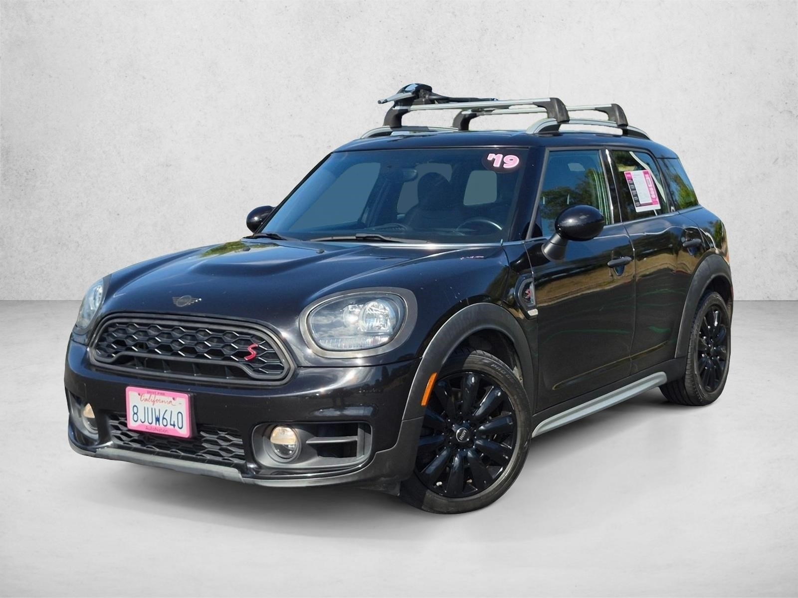 2019 MINI Countryman Cooper S Signature's photo