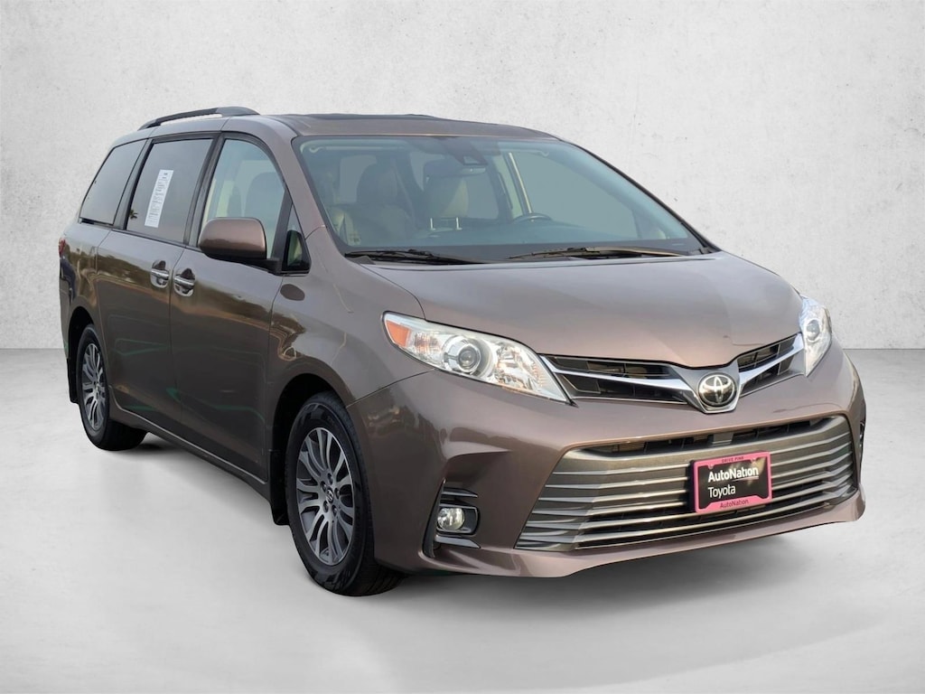 Used 2020 Toyota Sienna XLE 8 Passenger Van