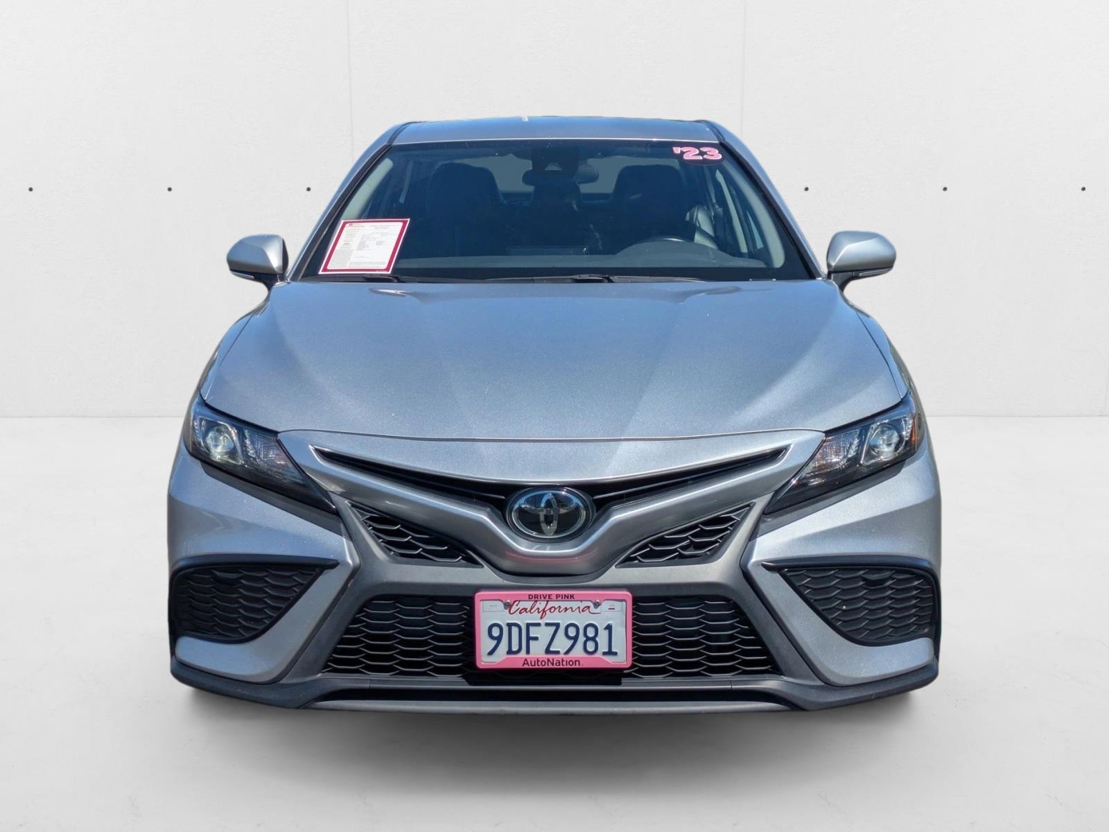 2023 Toyota Camry SE photo 2