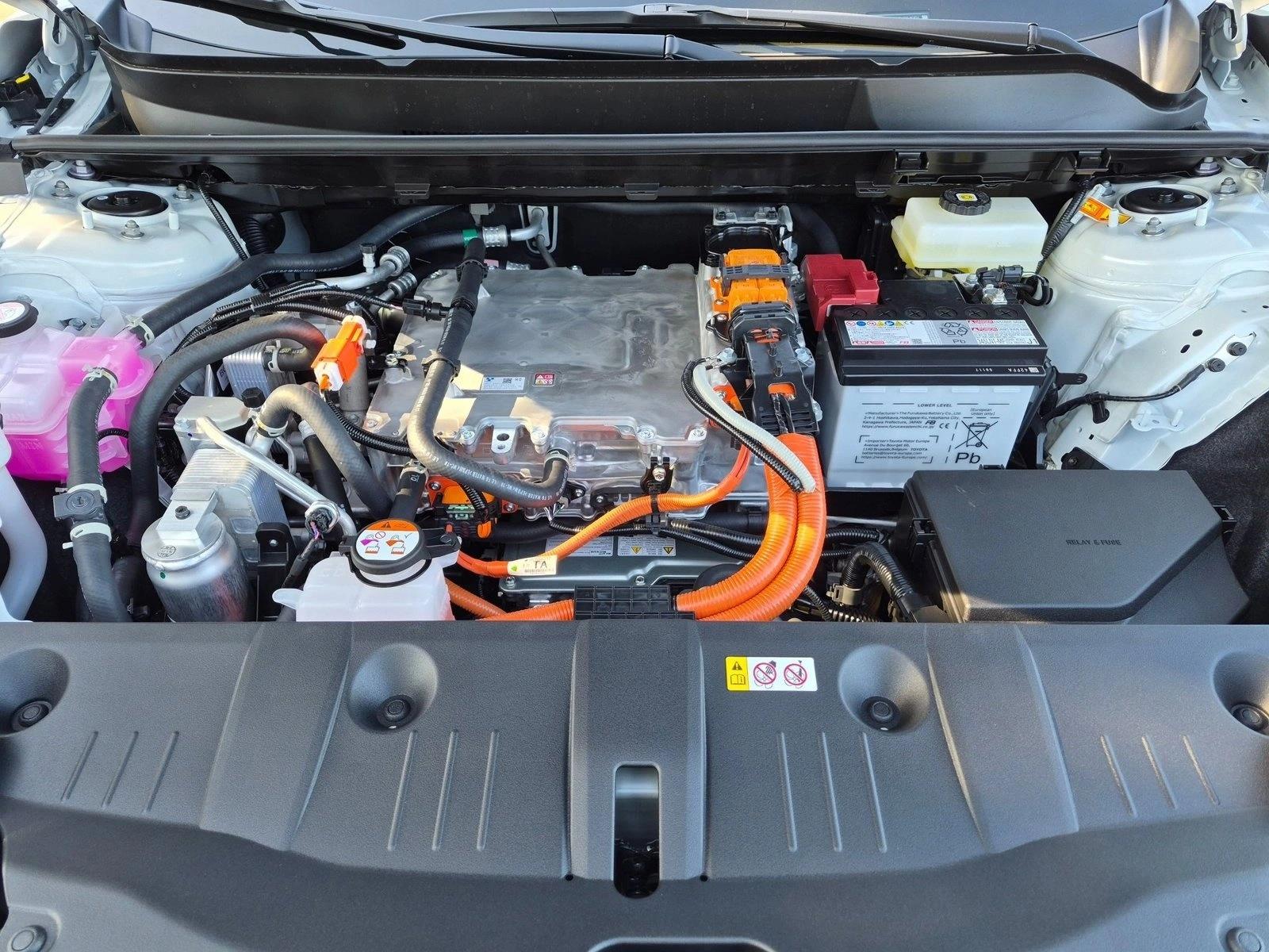 2026 Toyota C-HR SE - Photo 16