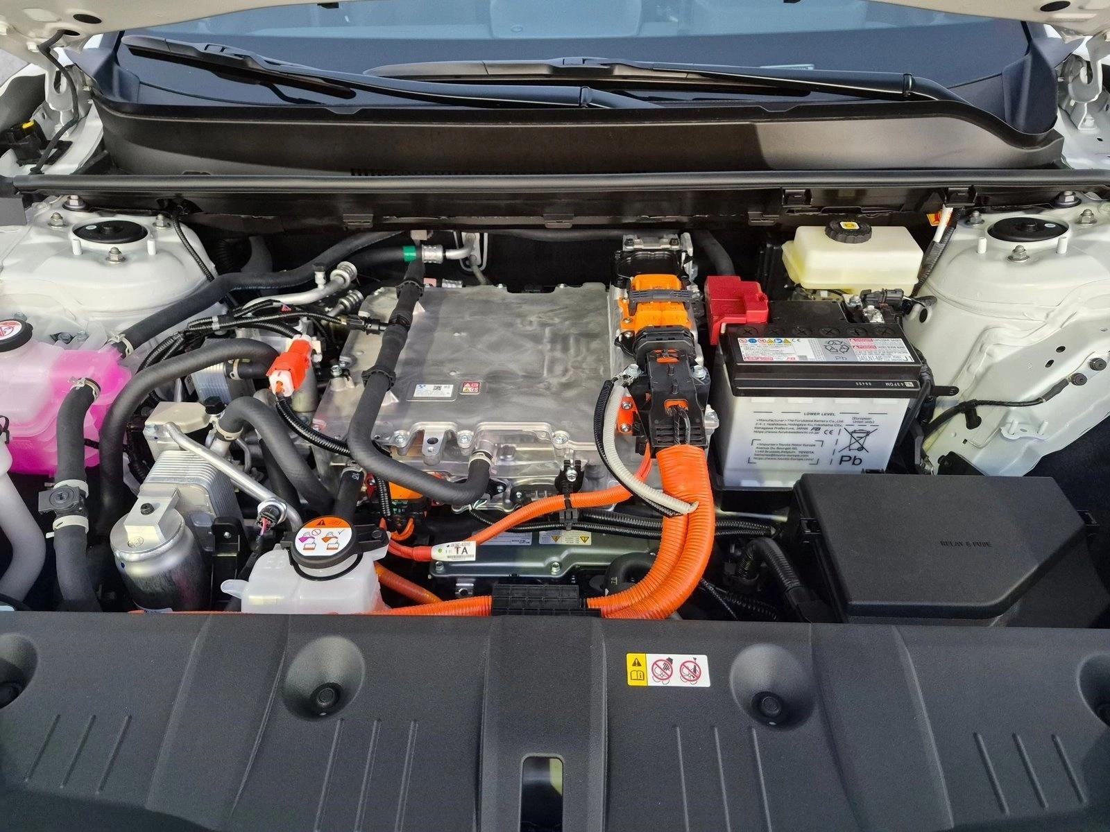 2026 Toyota C-HR SE - Photo 16