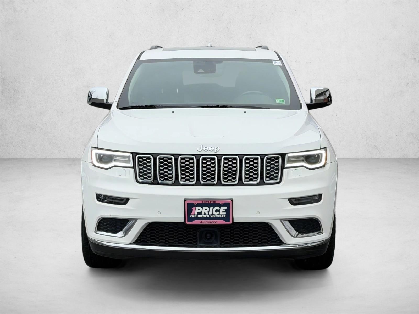 2018 Jeep Grand Cherokee Summit photo 2