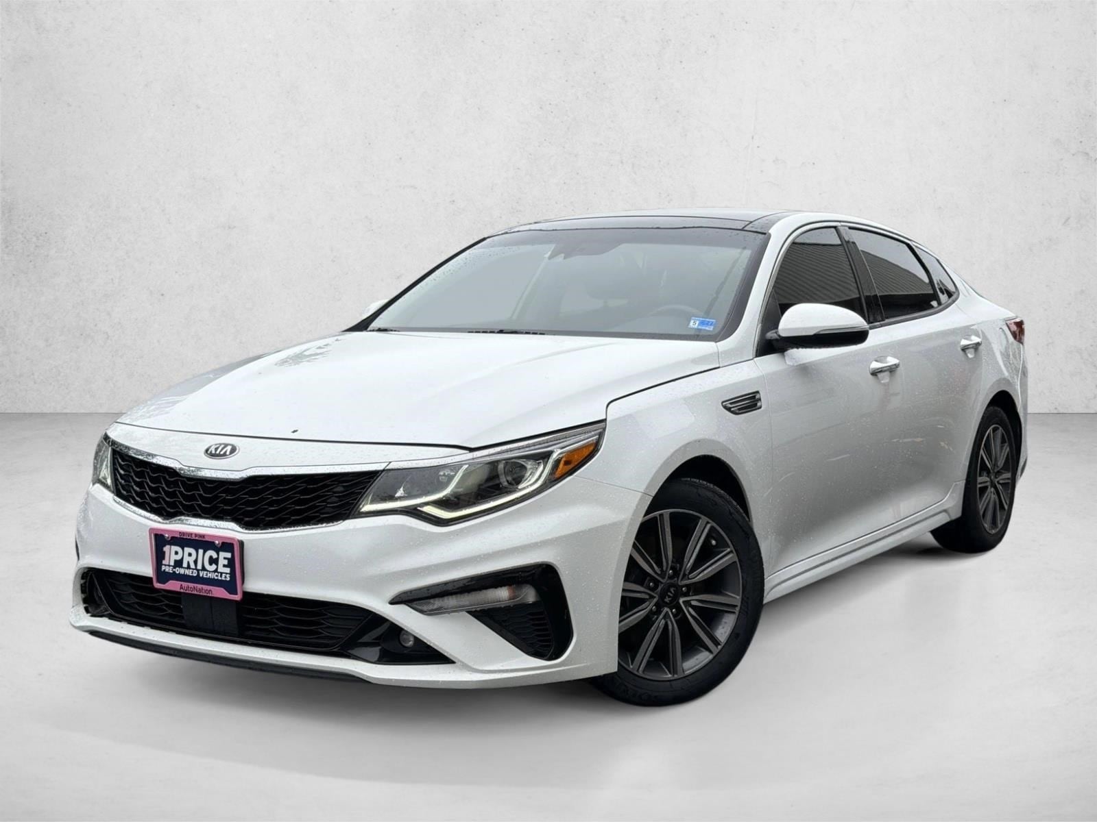 2019 Kia Optima EX AT's photo