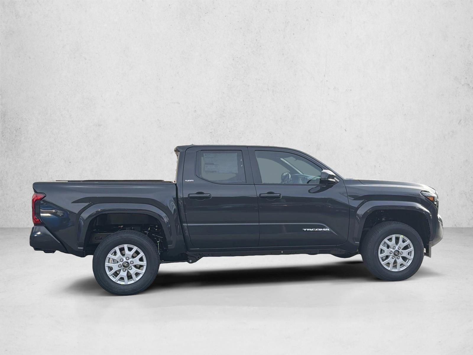 2025 Toyota Tacoma SR5 4x4 Double Cab photo 4