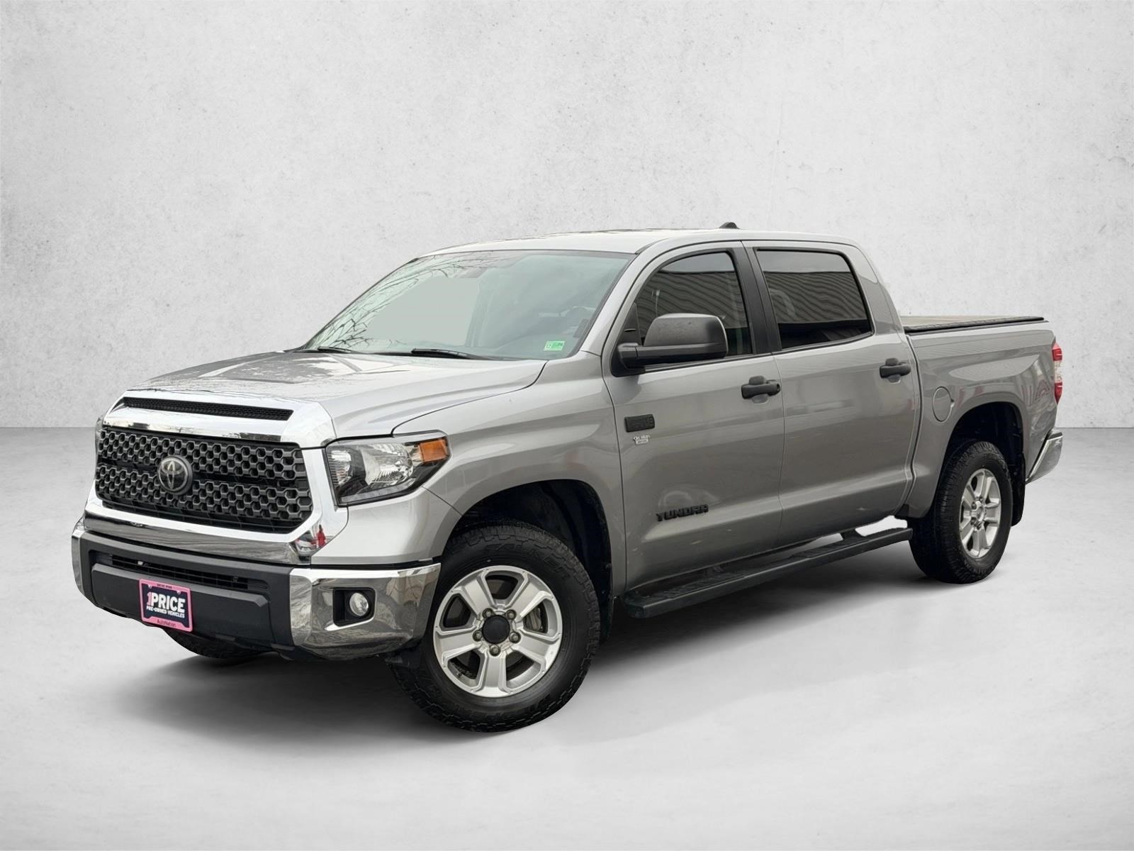 2020 Toyota Tundra SR5's photo