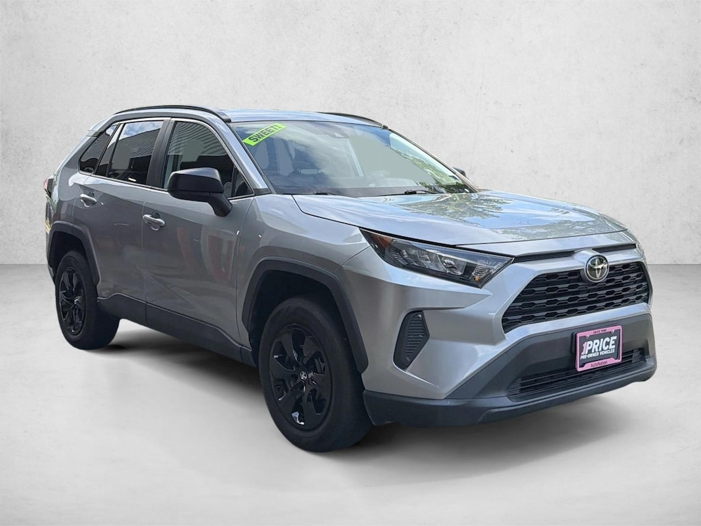 Used 2021 Toyota RAV4 LE SUV