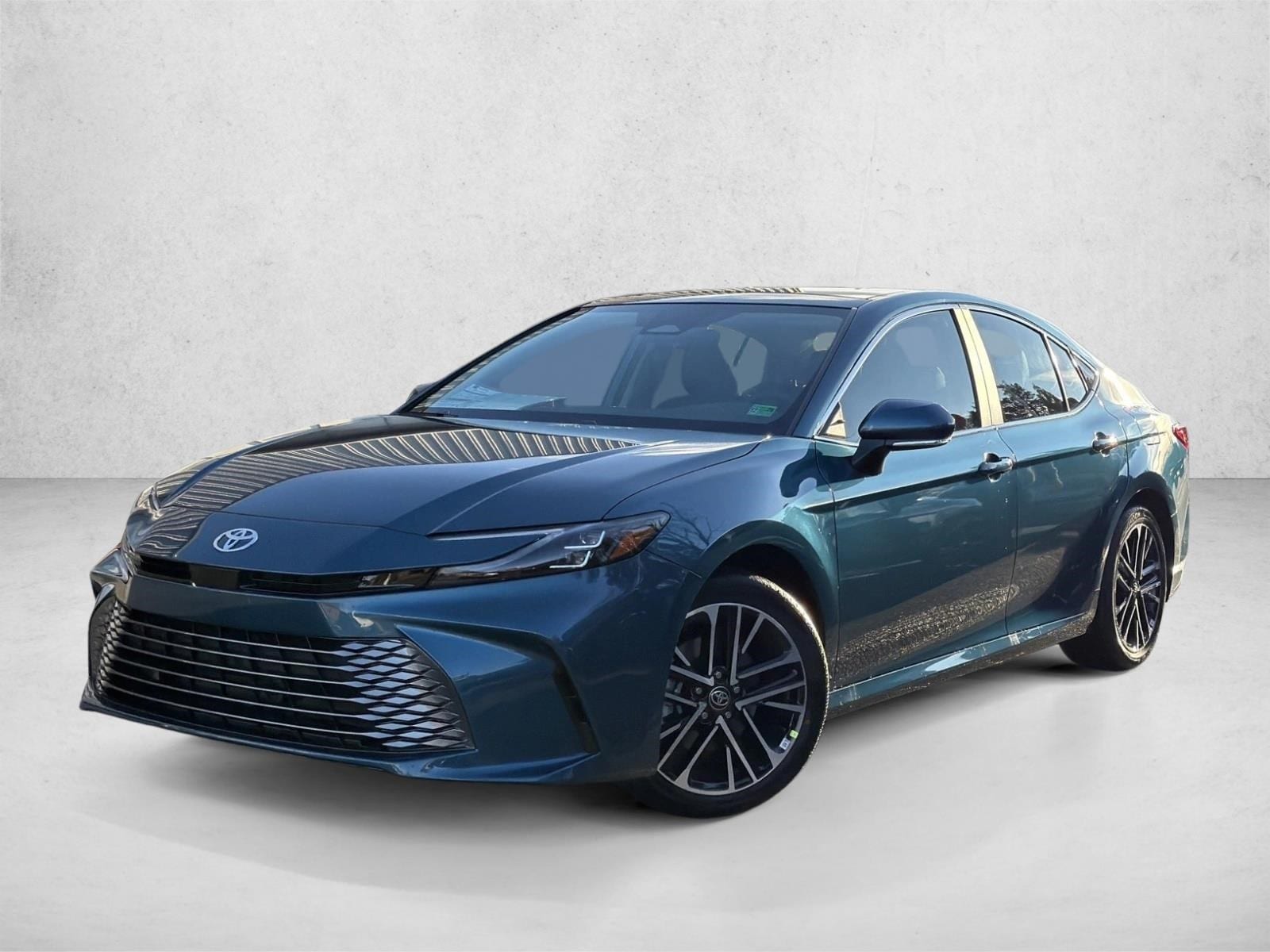 2026 Toyota Camry XLE's photo