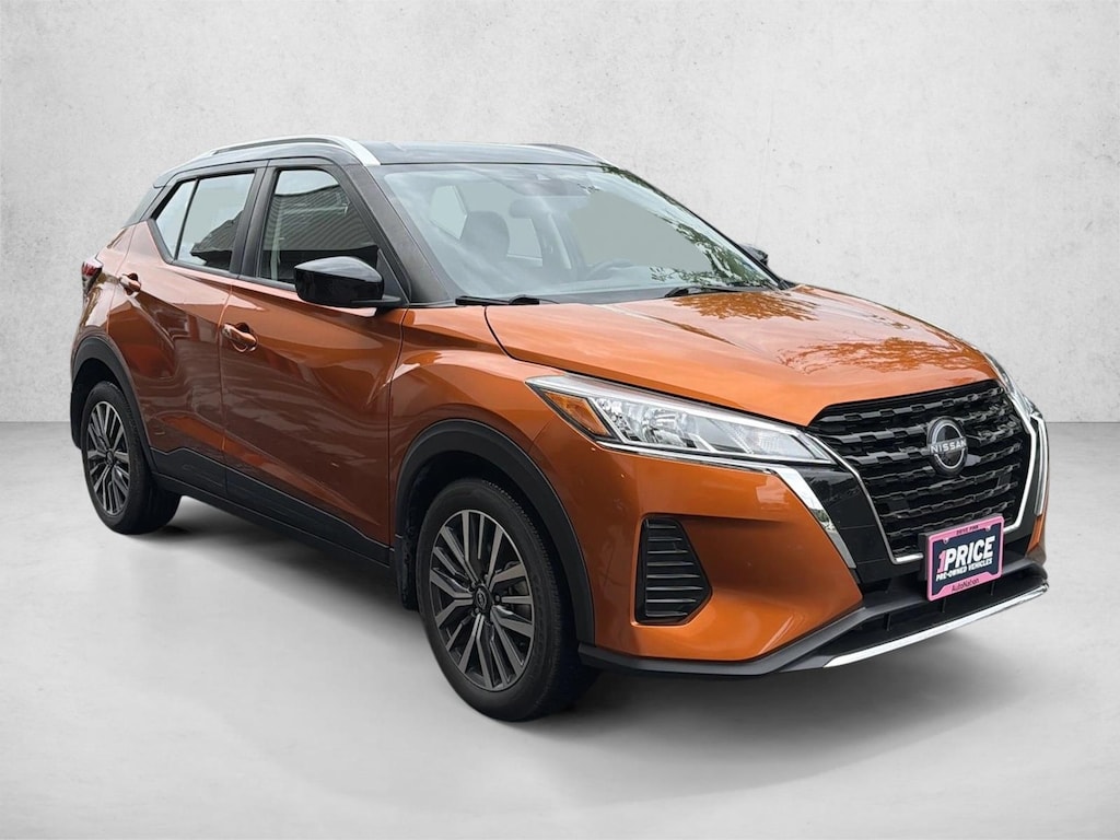 Used 2024 Nissan Kicks SV SUV
