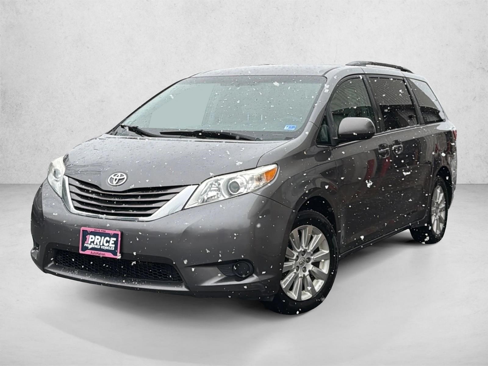 2015 Toyota Sienna LE