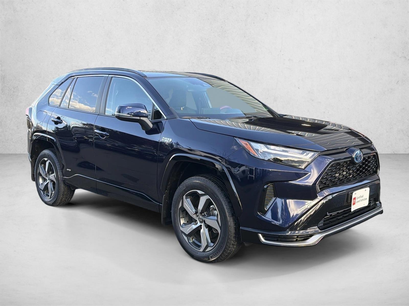 2022 Toyota RAV4 Prime SE photo 3