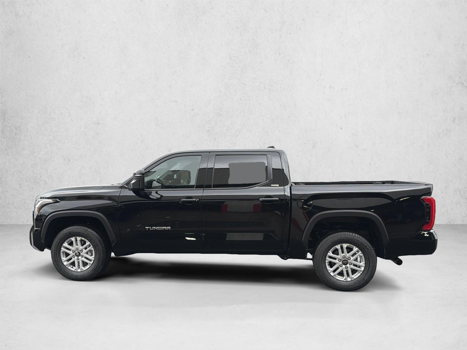 2026 Toyota Tundra SR5 - Photo 8