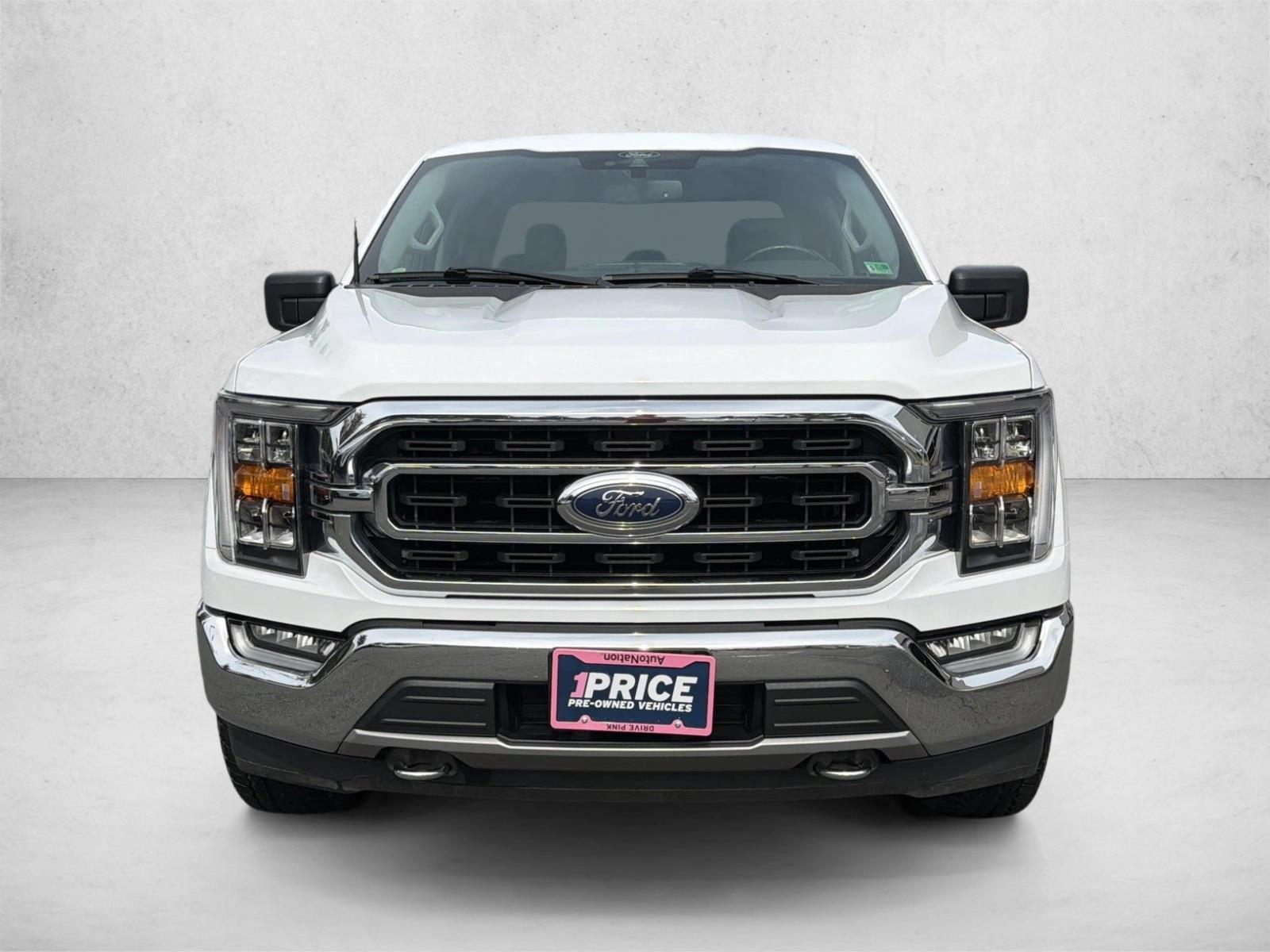 2021 Ford F-150 XLT photo 2