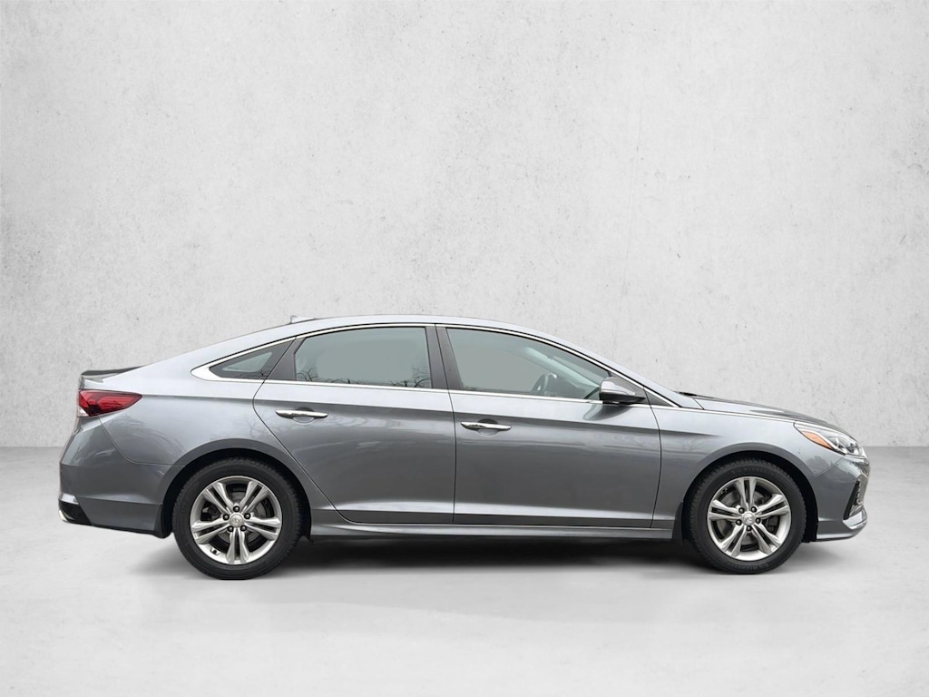 Used 2018 Hyundai Sonata SEL Sedan