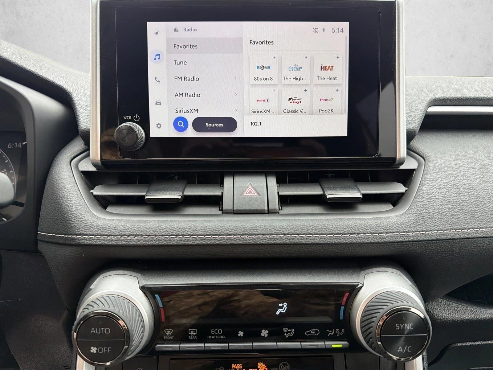 2025 Toyota RAV4 LE - Photo 19