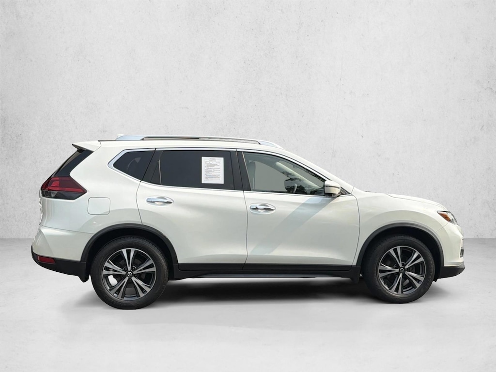 Used 2020 Nissan Rogue SV SUV