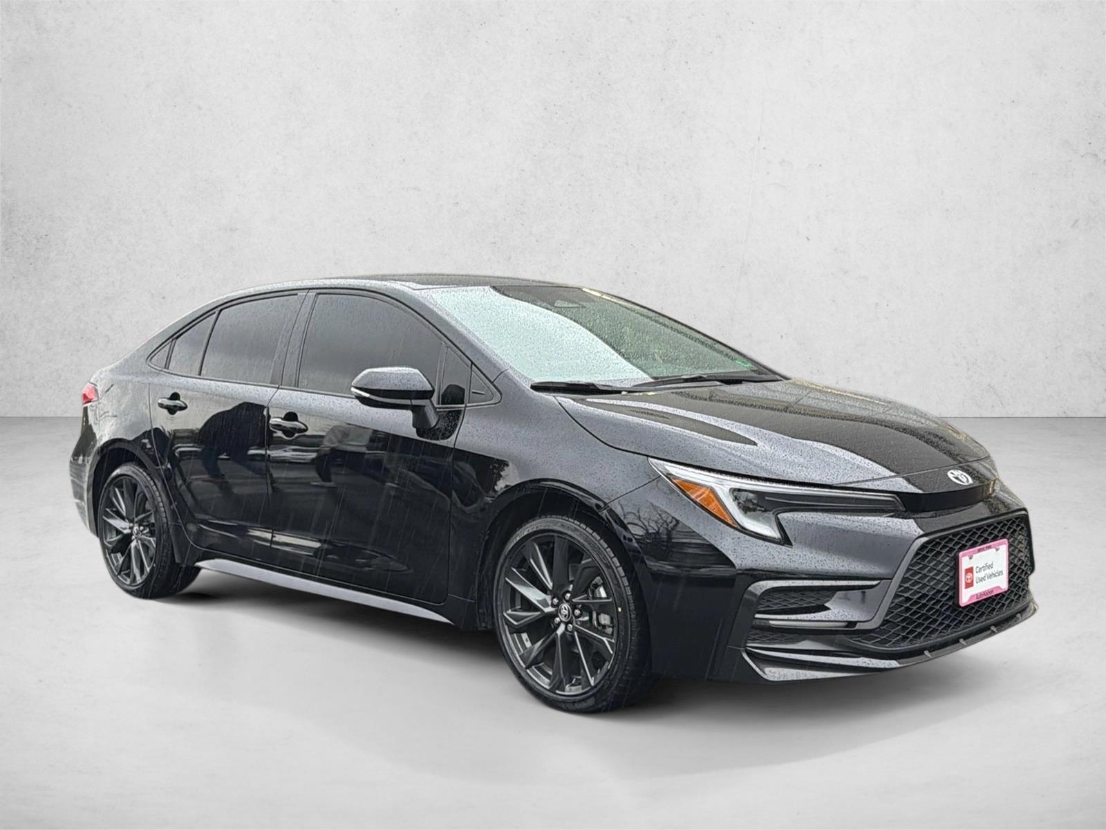 2024 Toyota Corolla SE photo 3