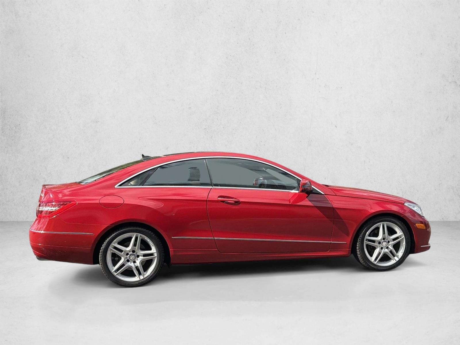 2013 Mercedes Benz E 350 4MATIC Coupe photo 4