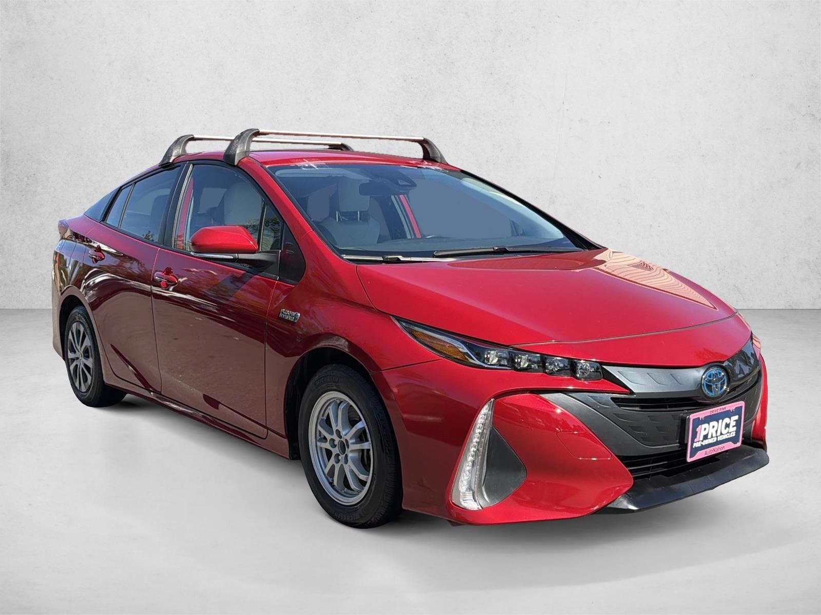 2021 Toyota Prius Prime XLE photo 3