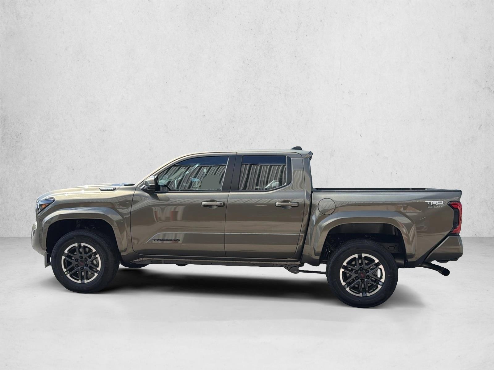 2026 Toyota Tacoma TRD Sport - Photo 8