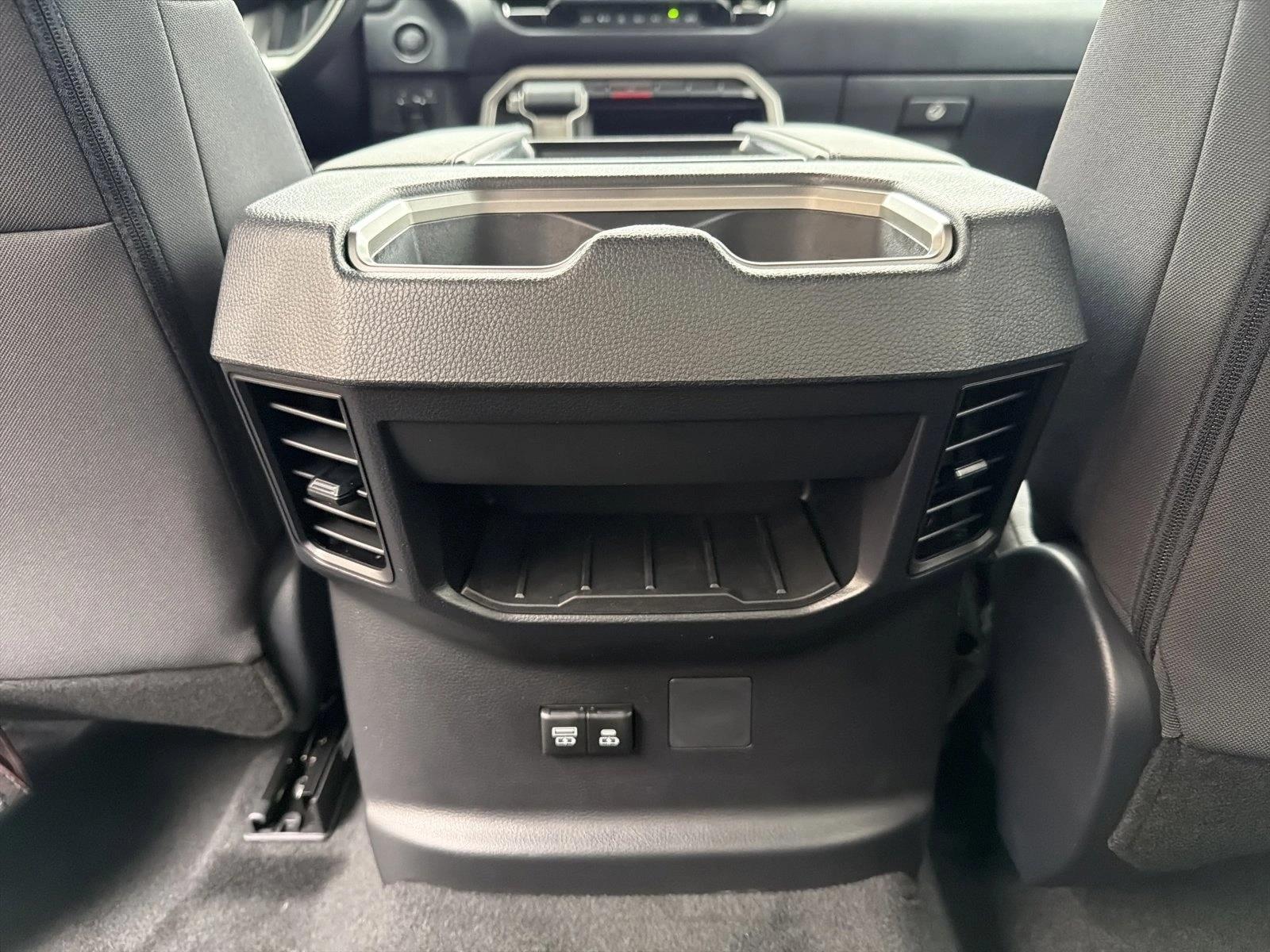 2026 Toyota Tundra SR5 - Photo 18