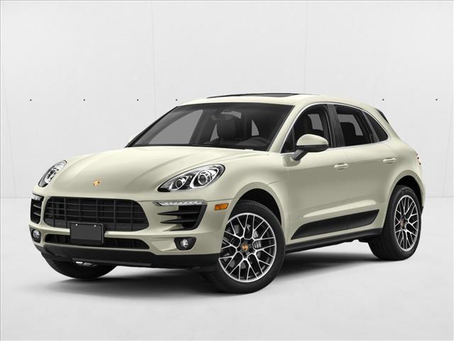 2017 Porsche Macan Turbo's photo